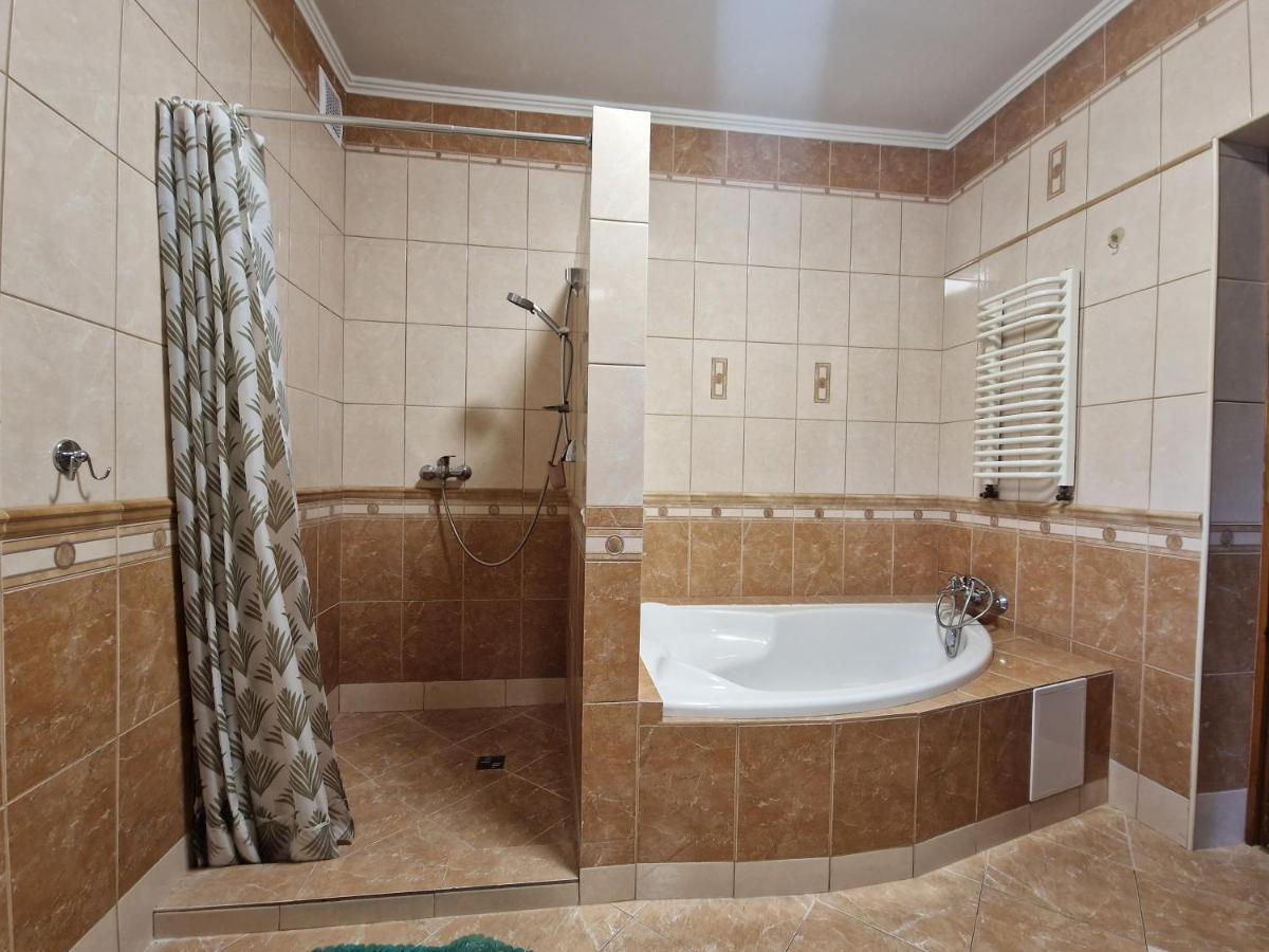 Cichy Zakatek Klodzko Apartment Luaran gambar